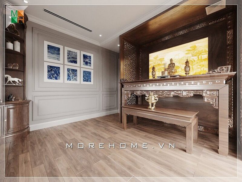 Ấn tượng với mẫu thiết kế phòng thờ là 2 bàn thờ gồm 1 bàn lớn lớn và 1 bàn nhỏ, khung kệ sau bàn thờ thiết kế với họa tiết rất công phu và điêu luyện. Tất cả nội thất đều sản xuất bằng gỗ tự nhiên, đặc biệt là loại gỗ óc chó cao cấp và sang trọng.
